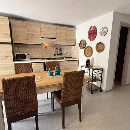 Feriehus Casa Murales Gianfranco Murta Maria